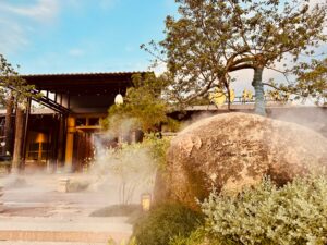 揽山院子：城市退半步，心就有地方坐下……