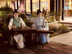 揽山院子：城市退半步，心就有地方坐下……