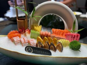 揽山院子：城市退半步，心就有地方坐下……