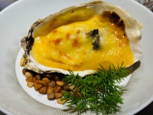 揽山院子：城市退半步，心就有地方坐下……